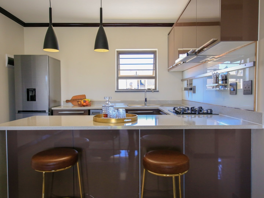 To Let 3 Bedroom Property for Rent in Blue Hills Gauteng