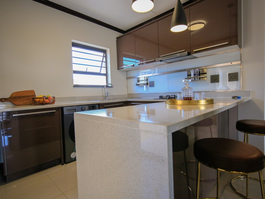 To Let 3 Bedroom Property for Rent in Blue Hills Gauteng