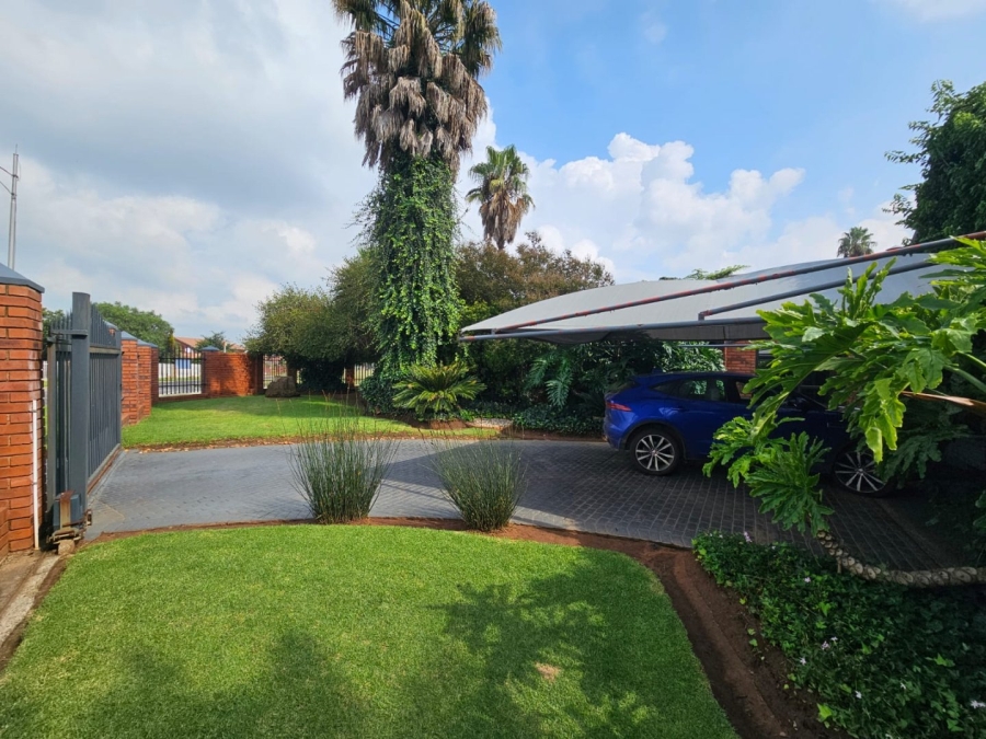 4 Bedroom Property for Sale in Ferryvale Gauteng