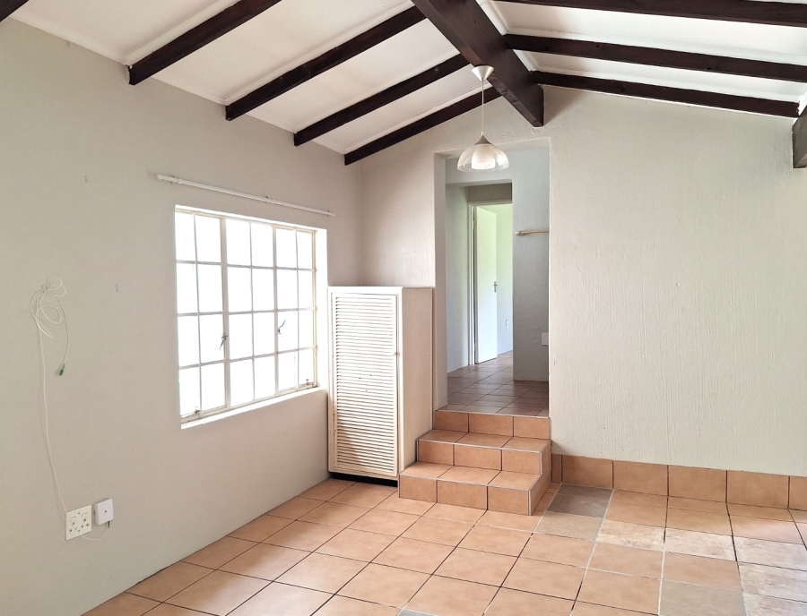 To Let 1 Bedroom Property for Rent in Northwold Gardens Gauteng