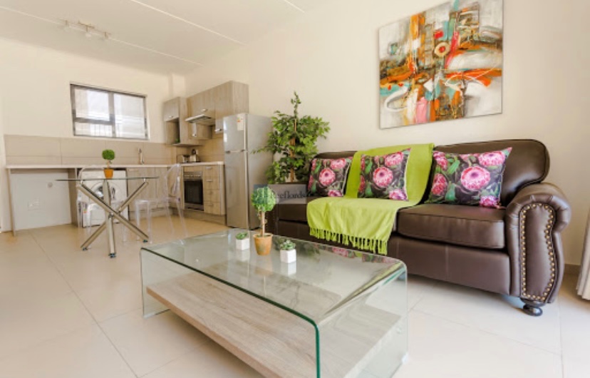 To Let  Bedroom Property for Rent in Carlswald Gauteng