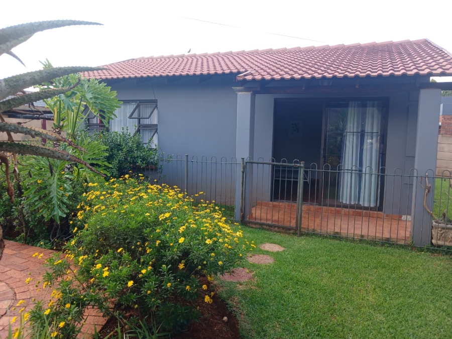 To Let 2 Bedroom Property for Rent in Mayberry Park Gauteng