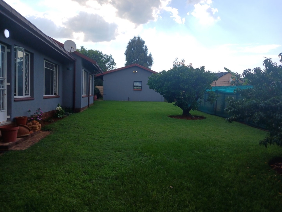 To Let 2 Bedroom Property for Rent in Mayberry Park Gauteng