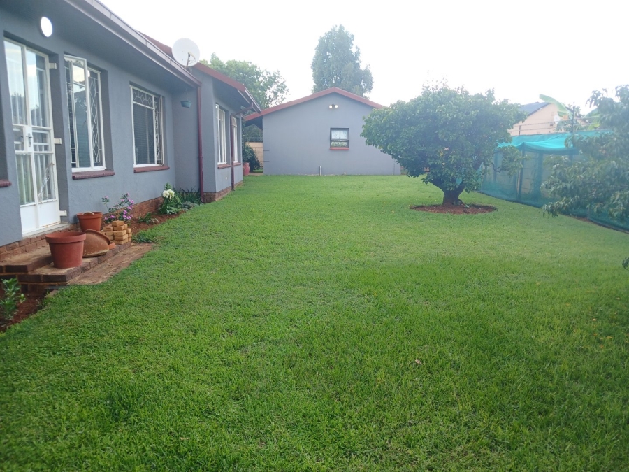 To Let 2 Bedroom Property for Rent in Mayberry Park Gauteng