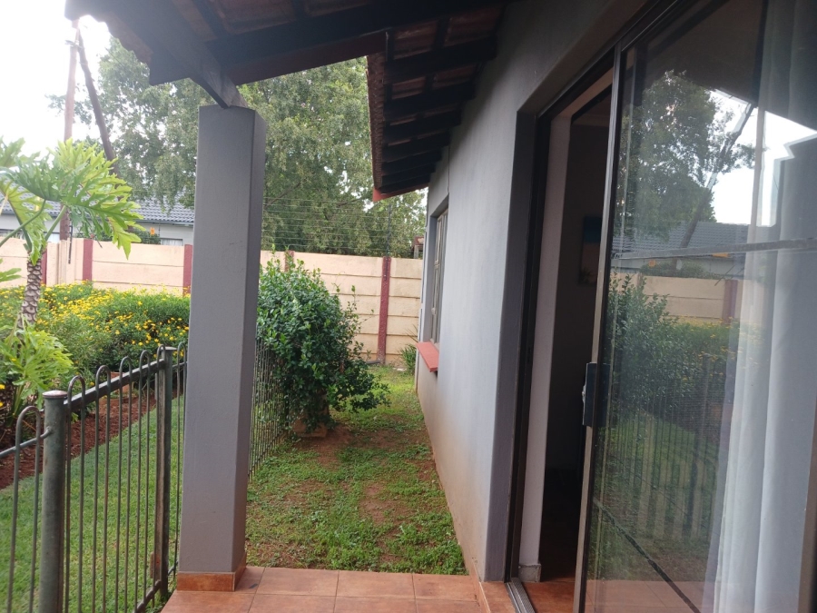 To Let 2 Bedroom Property for Rent in Mayberry Park Gauteng