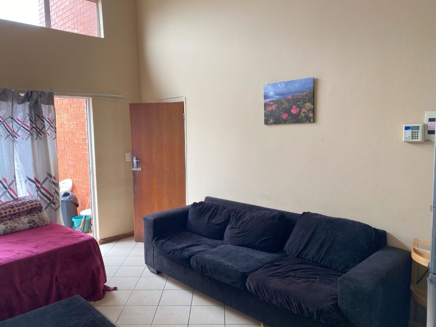 2 Bedroom Property for Sale in Halfway House Gauteng