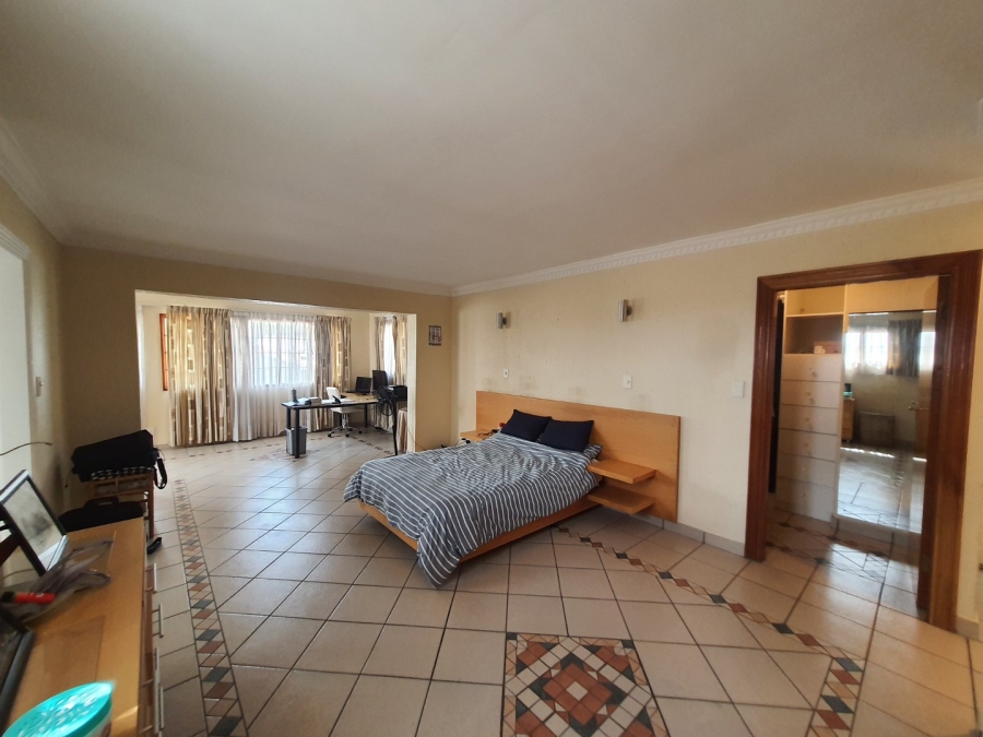 To Let 3 Bedroom Property for Rent in Monument Park Gauteng
