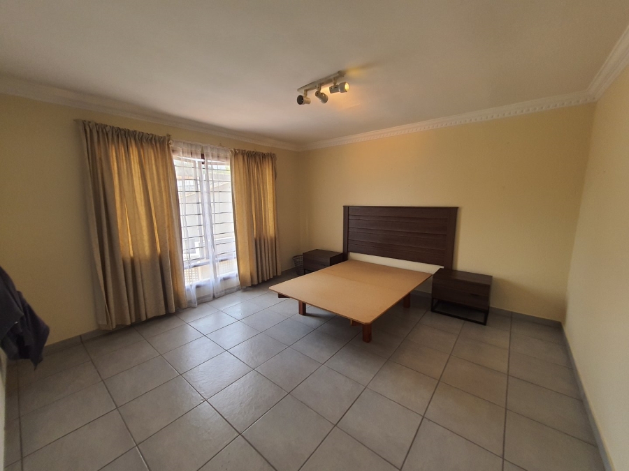 To Let 3 Bedroom Property for Rent in Monument Park Gauteng