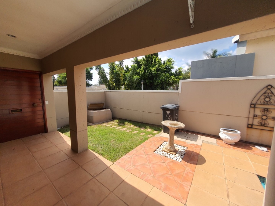 To Let 3 Bedroom Property for Rent in Monument Park Gauteng