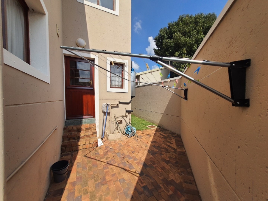 To Let 3 Bedroom Property for Rent in Monument Park Gauteng