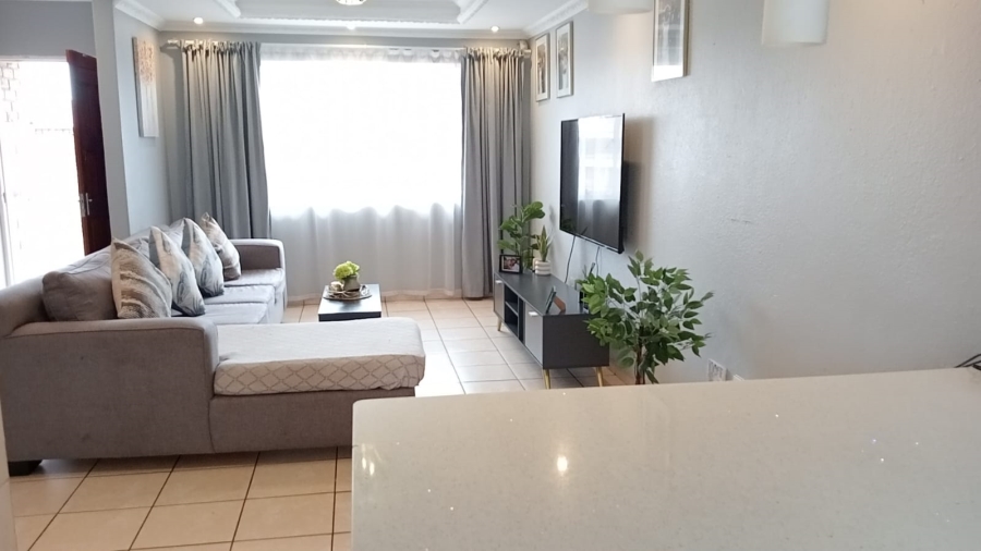 3 Bedroom Property for Sale in Terenure Gauteng