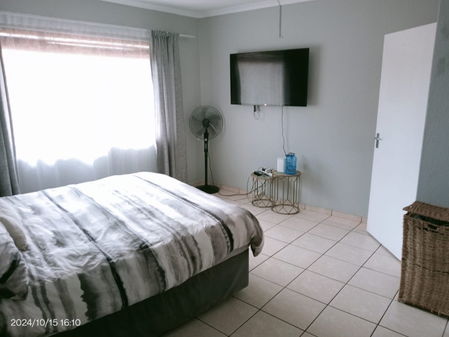 3 Bedroom Property for Sale in Terenure Gauteng