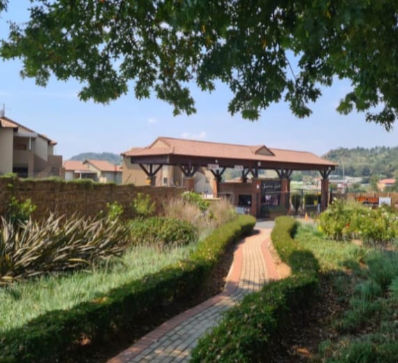2 Bedroom Property for Sale in Meredale Gauteng