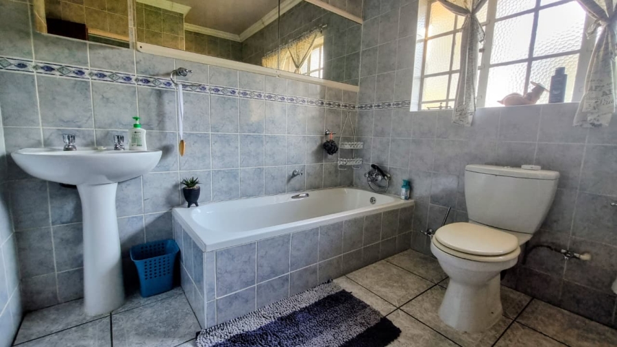 3 Bedroom Property for Sale in Waldrift Gauteng