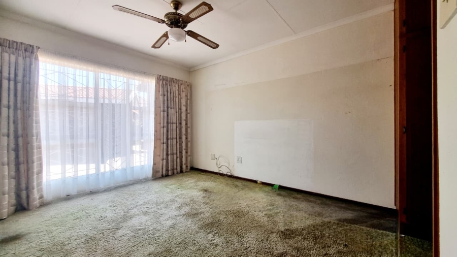 2 Bedroom Property for Sale in Three Rivers Gauteng