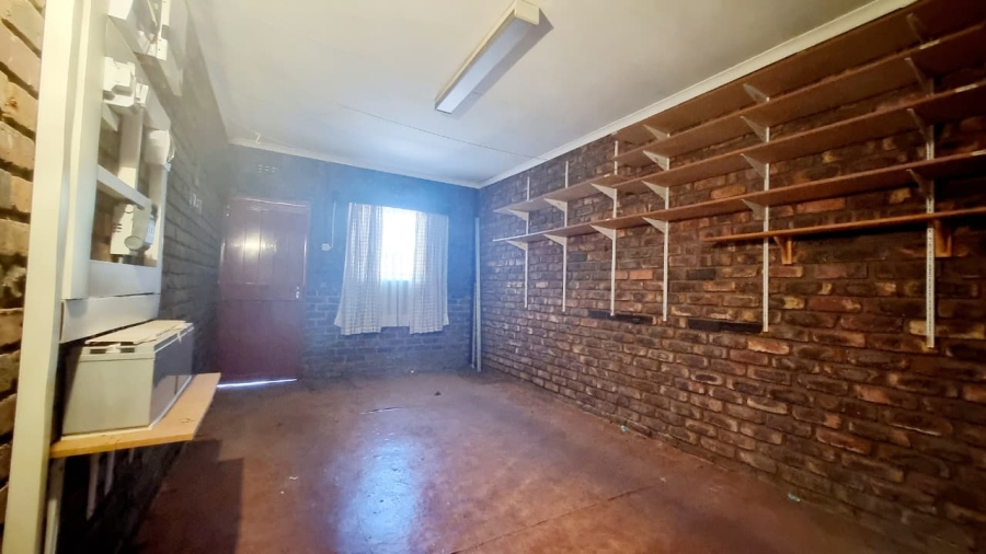 2 Bedroom Property for Sale in Three Rivers Gauteng