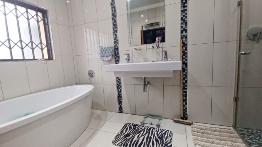 3 Bedroom Property for Sale in Duncanville Gauteng