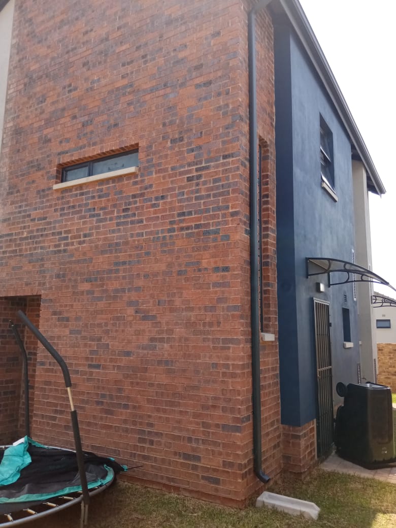 To Let 4 Bedroom Property for Rent in Lion Pride Gauteng