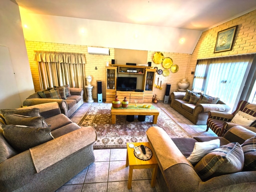 4 Bedroom Property for Sale in Vaal Marina Gauteng
