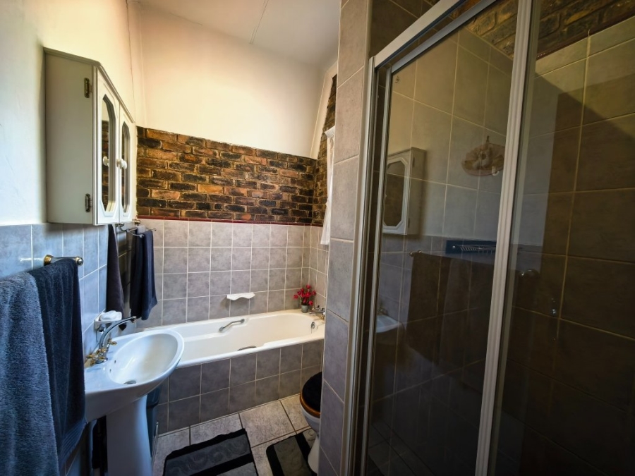 4 Bedroom Property for Sale in Vaal Marina Gauteng