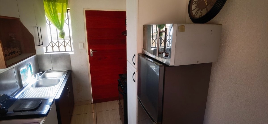 2 Bedroom Property for Sale in Alliance Gauteng