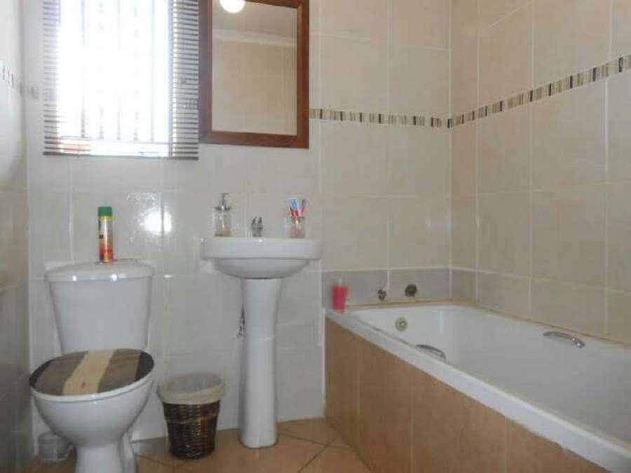 2 Bedroom Property for Sale in Alliance Gauteng