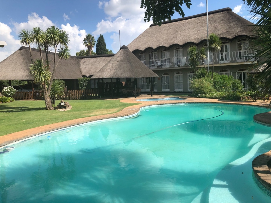 5 Bedroom Property for Sale in Vanderbijlpark SW 5 Gauteng