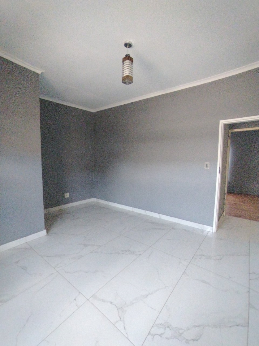 To Let 3 Bedroom Property for Rent in Garsfontein Gauteng