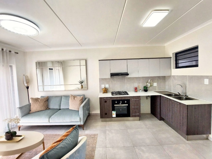 1 Bedroom Property for Sale in Fourways Gauteng