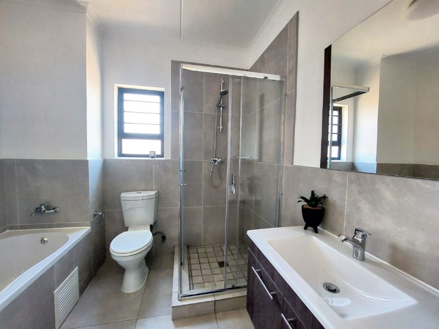 3 Bedroom Property for Sale in Fourways Gauteng