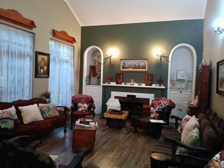 5 Bedroom Property for Sale in Selcourt Gauteng