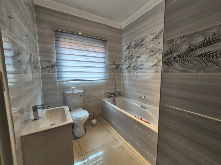 2 Bedroom Property for Sale in Bergsig Gauteng