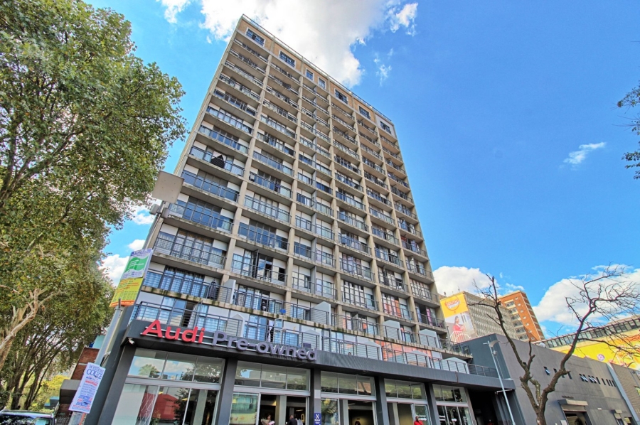 2 Bedroom Property for Sale in Braamfontein Gauteng