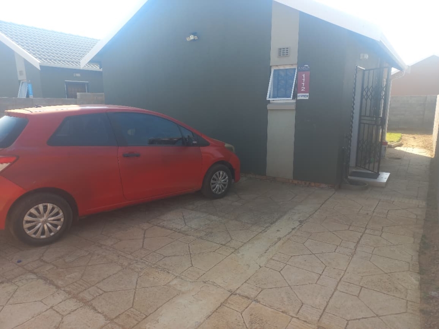 2 Bedroom Property for Sale in Savanna City Gauteng