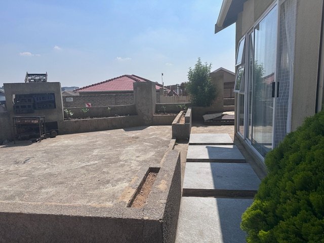 3 Bedroom Property for Sale in Cosmo City Gauteng