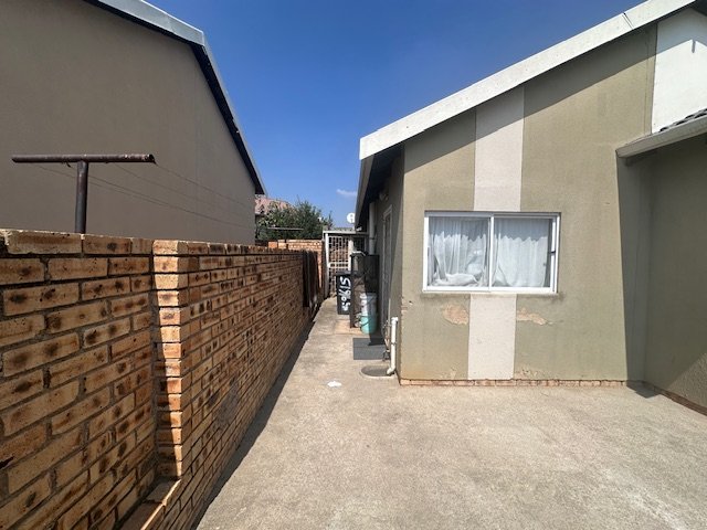 3 Bedroom Property for Sale in Cosmo City Gauteng
