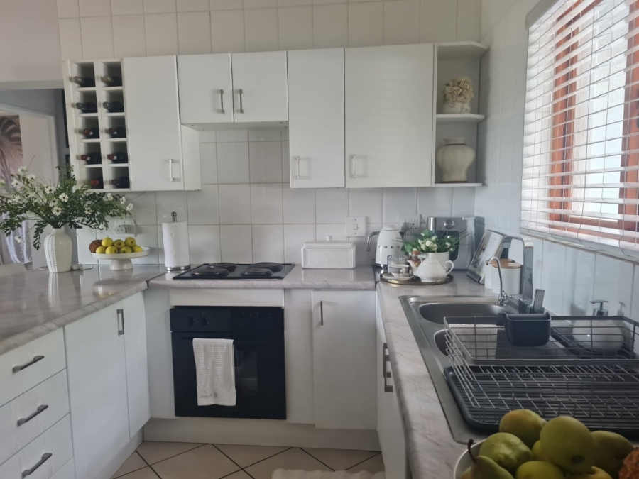 To Let 2 Bedroom Property for Rent in Winchester Hills Gauteng