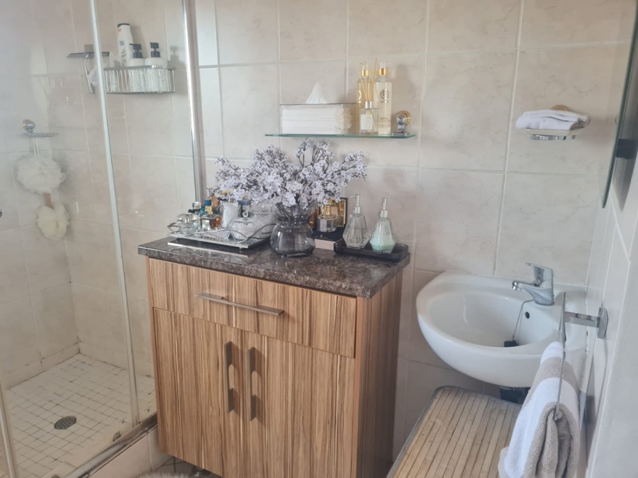 To Let 2 Bedroom Property for Rent in Winchester Hills Gauteng