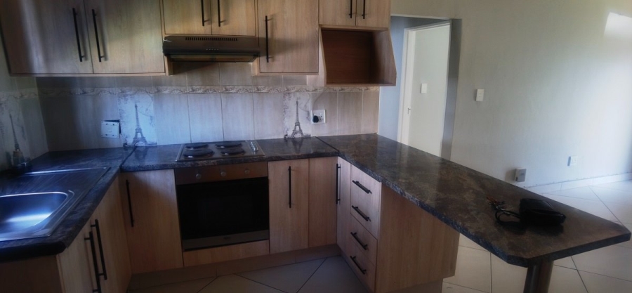 2 Bedroom Property for Sale in Crystal Park Gauteng