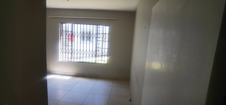 2 Bedroom Property for Sale in Crystal Park Gauteng