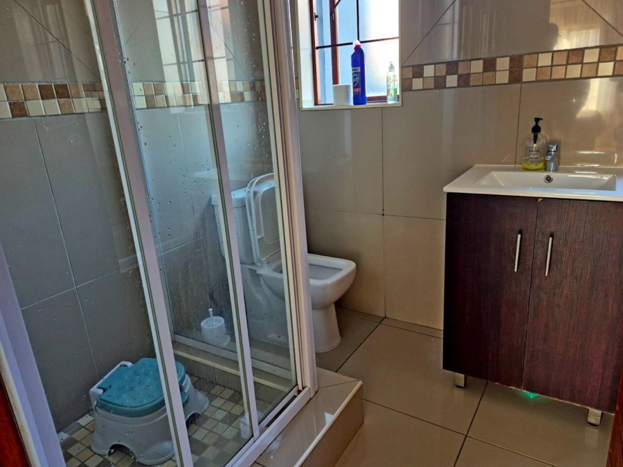 3 Bedroom Property for Sale in Thatchfield Estate Gauteng