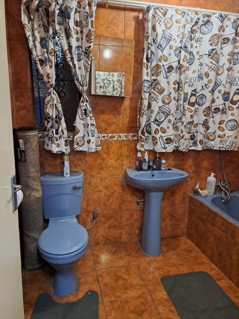 To Let  Bedroom Property for Rent in Clayville Gauteng