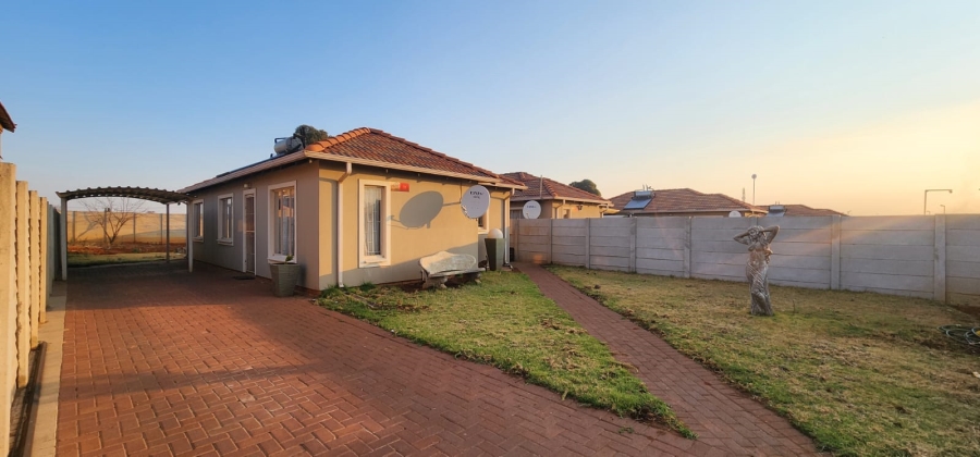 3 Bedroom Property for Sale in Sky City Gauteng