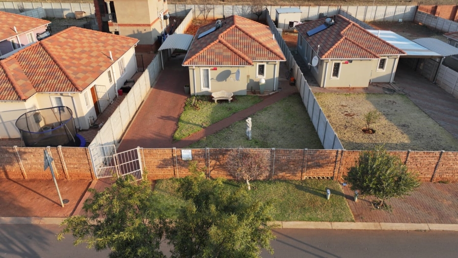 3 Bedroom Property for Sale in Sky City Gauteng