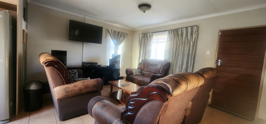 3 Bedroom Property for Sale in Sky City Gauteng