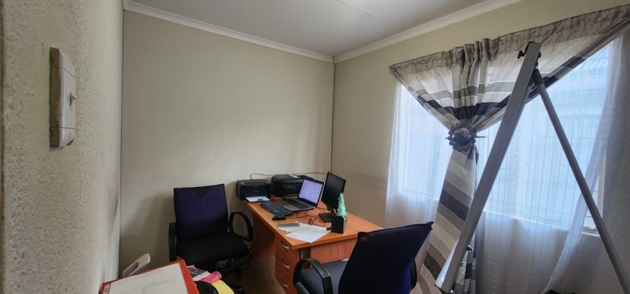 3 Bedroom Property for Sale in Sky City Gauteng