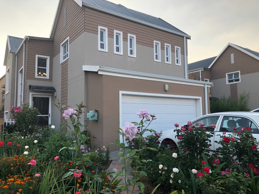 3 Bedroom Property for Sale in Riverspray Lifestyle Estate Gauteng
