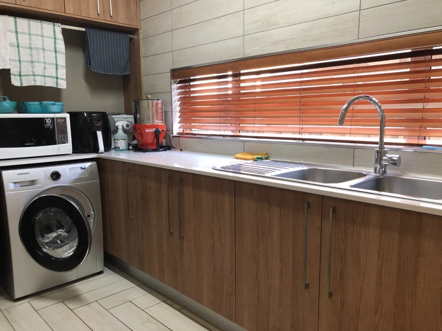 3 Bedroom Property for Sale in Riverspray Lifestyle Estate Gauteng