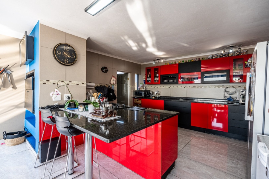 4 Bedroom Property for Sale in Sable Hills Gauteng