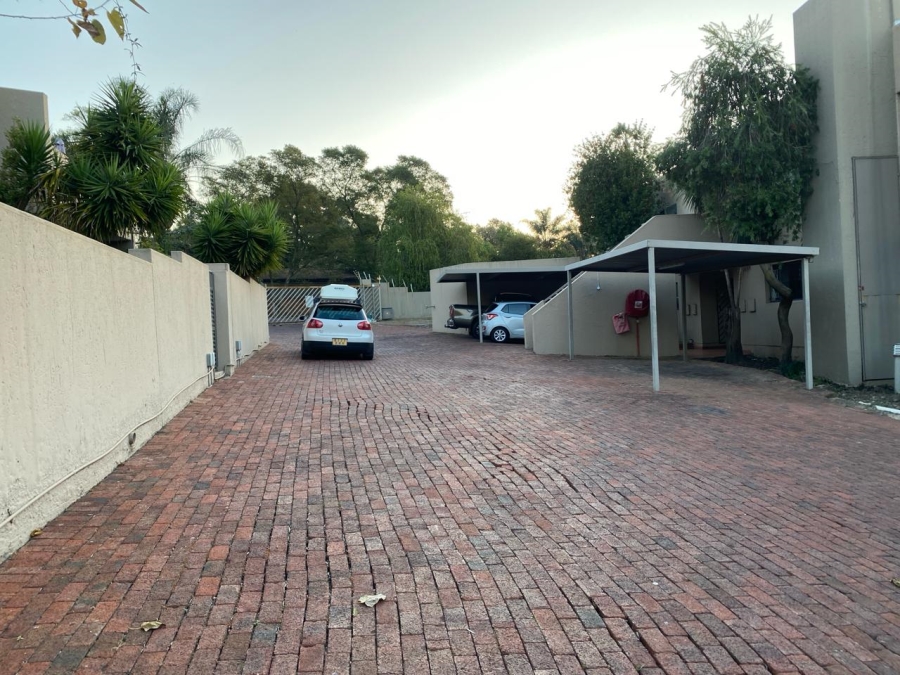 2 Bedroom Property for Sale in Weltevreden Park Gauteng